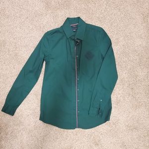 NWOT Tommy Hilfiger green oxford shirt